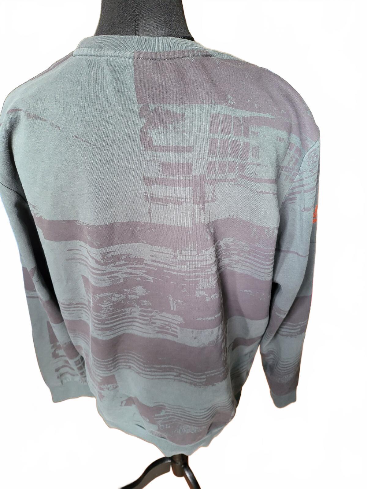 Authentic Adidas Originals x Porsche Design 911 Graphic Sweatshirt in 2XL