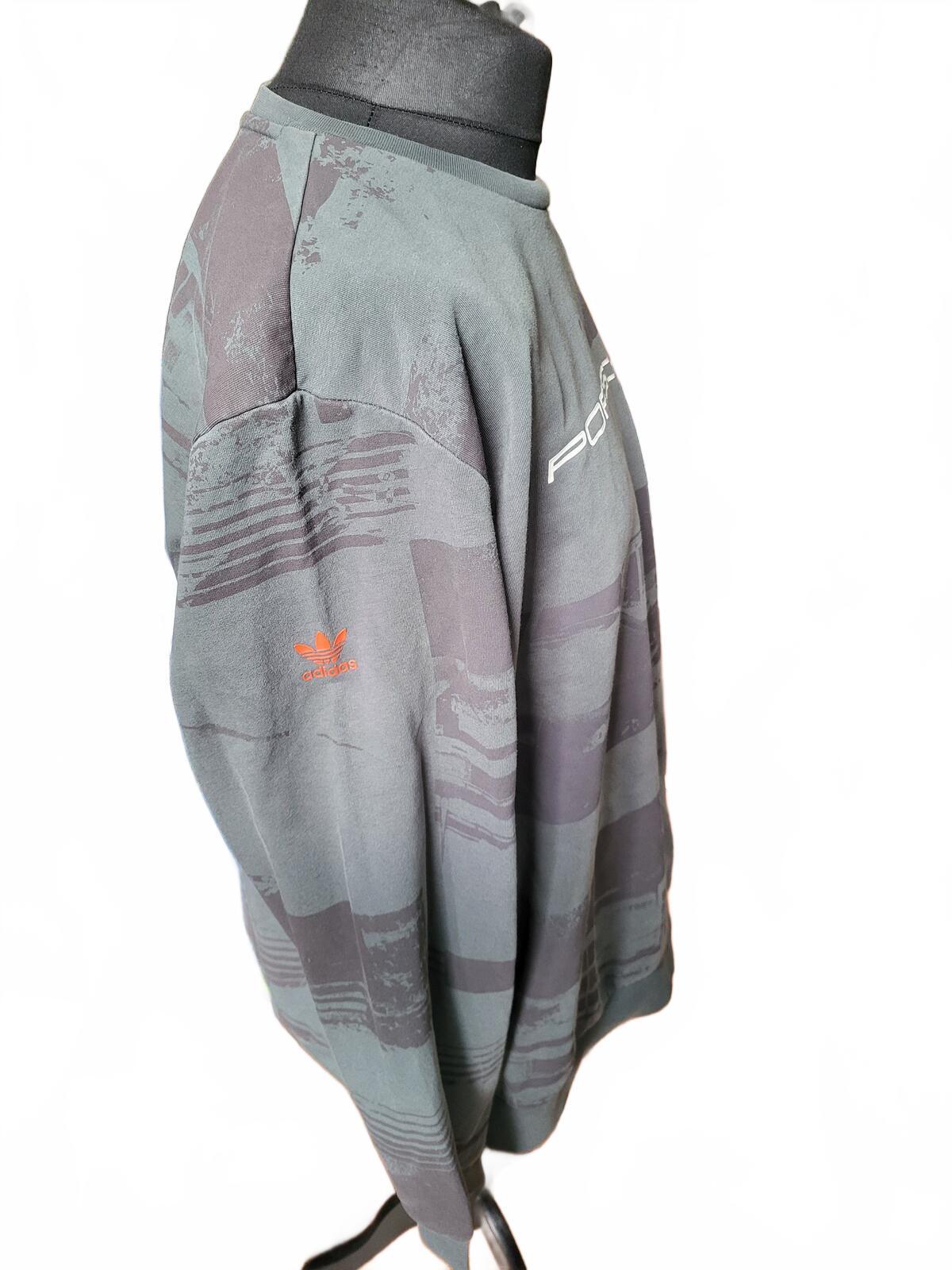 Authentic Adidas Originals x Porsche Design 911 Graphic Sweatshirt in 2XL