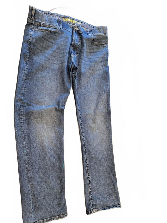 Lee Extreme Motion Jeans 38x32 – Stretch Denim – Straight Fit – Blue