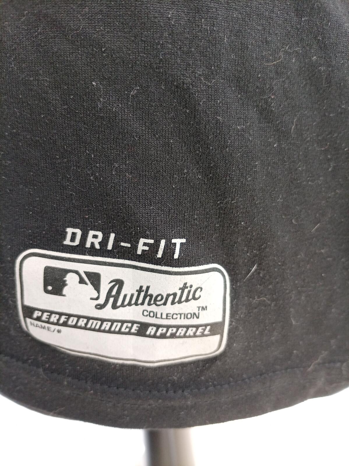 Nike White Sox Baseball Black T-Shirt - Medium