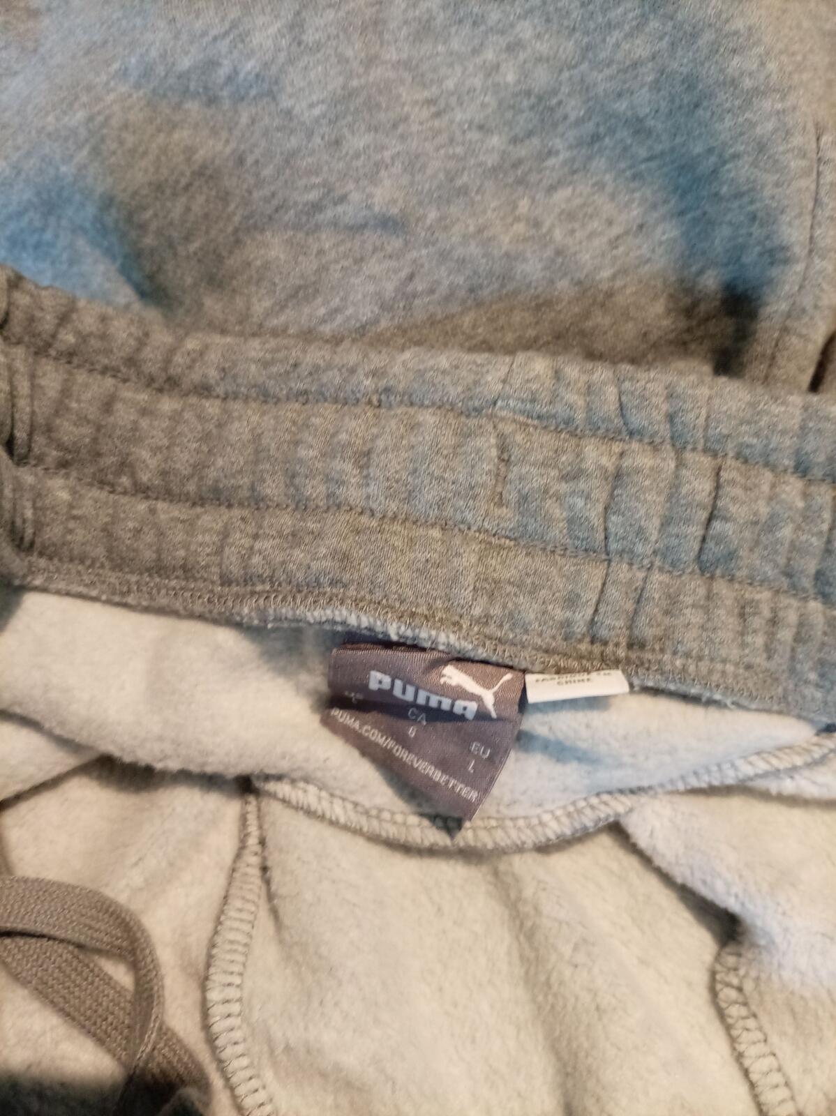 Puma Grey Sweatpants Joggers - Large