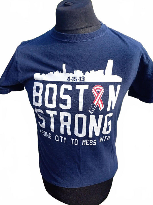 Boston Strong T‑Shirt Small Unisex Navy Graphic Tee Skyline Design Casual Fit