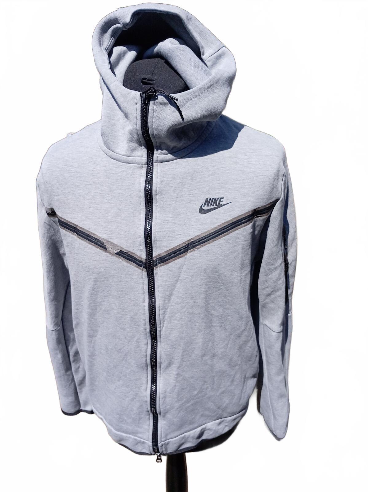Nike Zip Hoodie Men’s Large – Grey – Tech Style – Full Zip