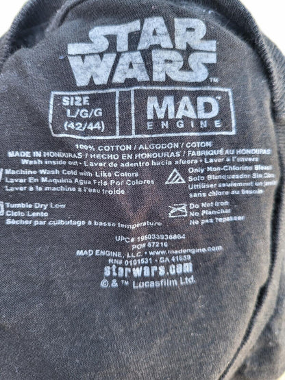 The Mandalorian Star Wars Graphic T-Shirt - Large