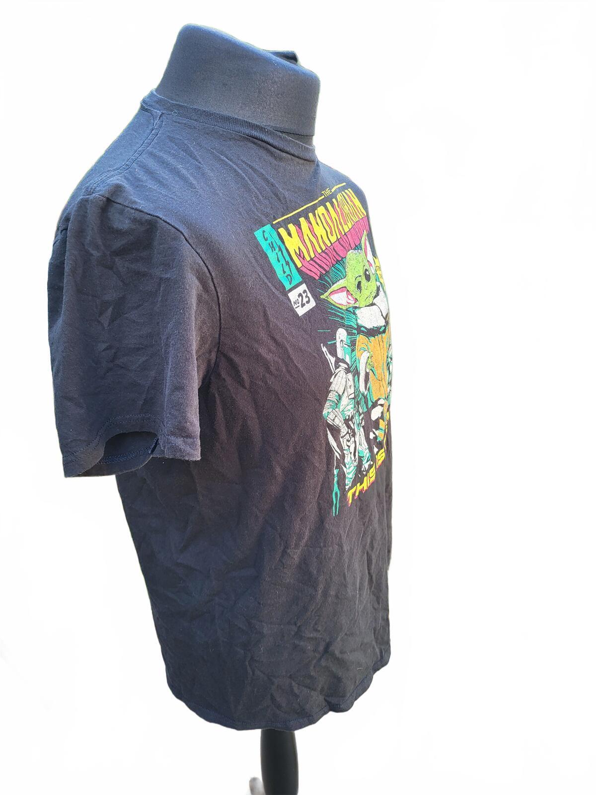 The Mandalorian Star Wars Graphic T-Shirt - Large