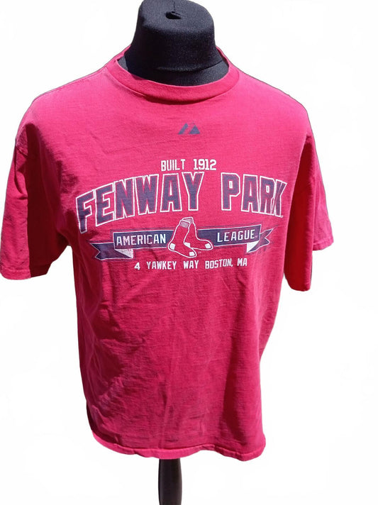 Vintage Look Majestic Boston Red Sox Fenway Park Graphic T-Shirt Red Men's Large