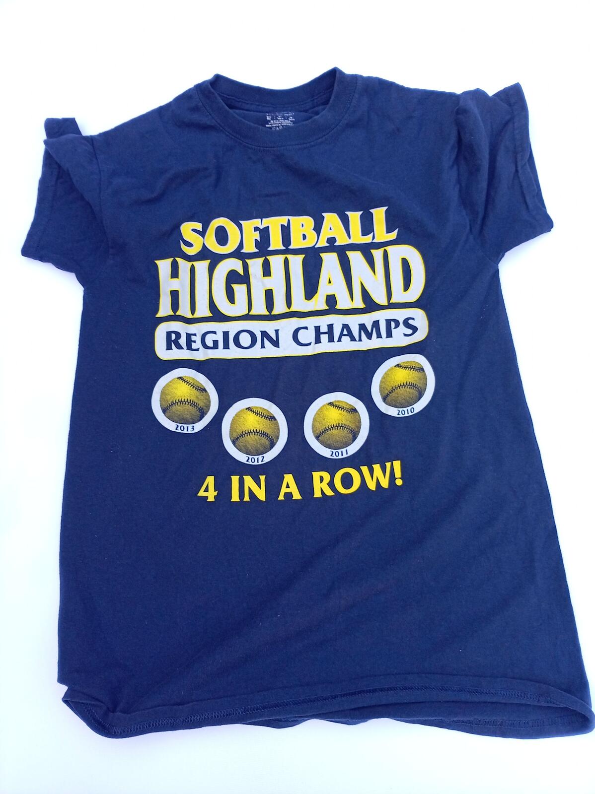Vintage Highland Softball Region Champs T-Shirt - Navy Blue XS / Small PTP 17"
