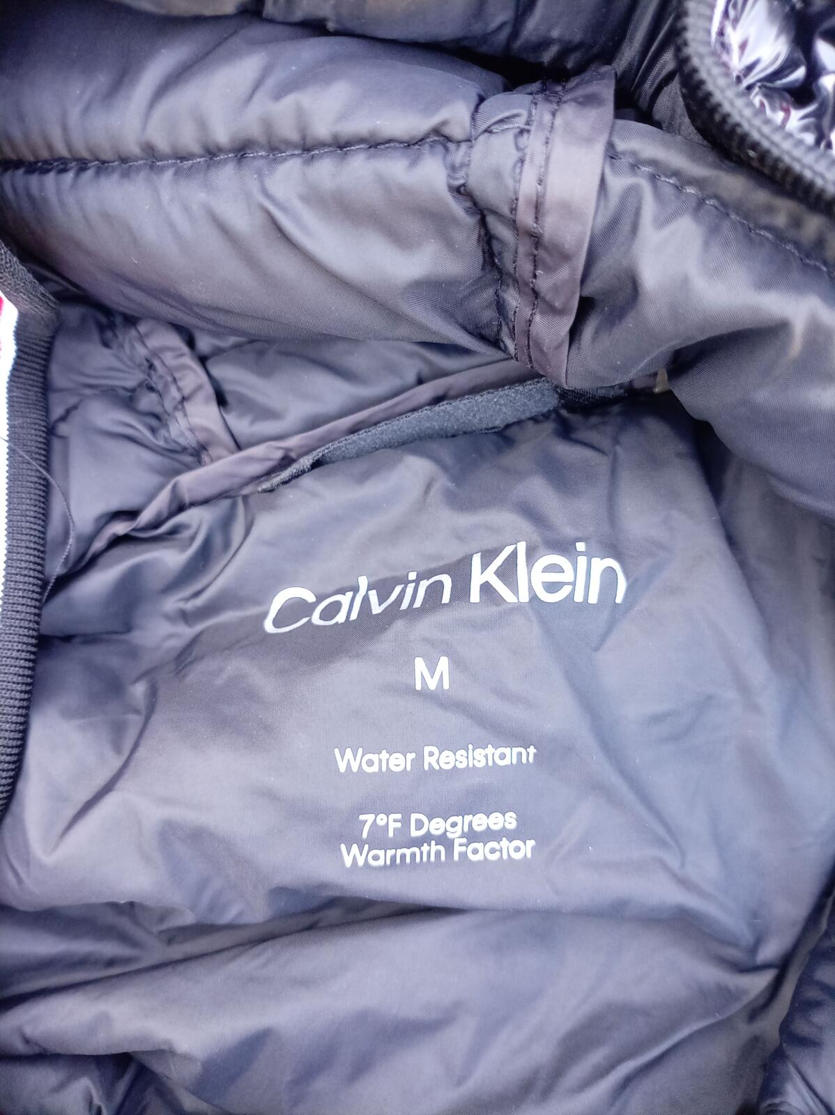 Calvin Klein Men's Hooded Puffer Jacket - Medium - Black High Shine Padded Coat