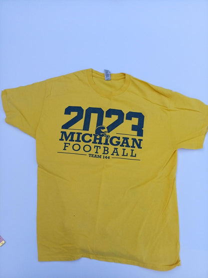2023 Michigan Football Team 144 T-Shirt - Yellow Graphic Tee Large Fits Medium