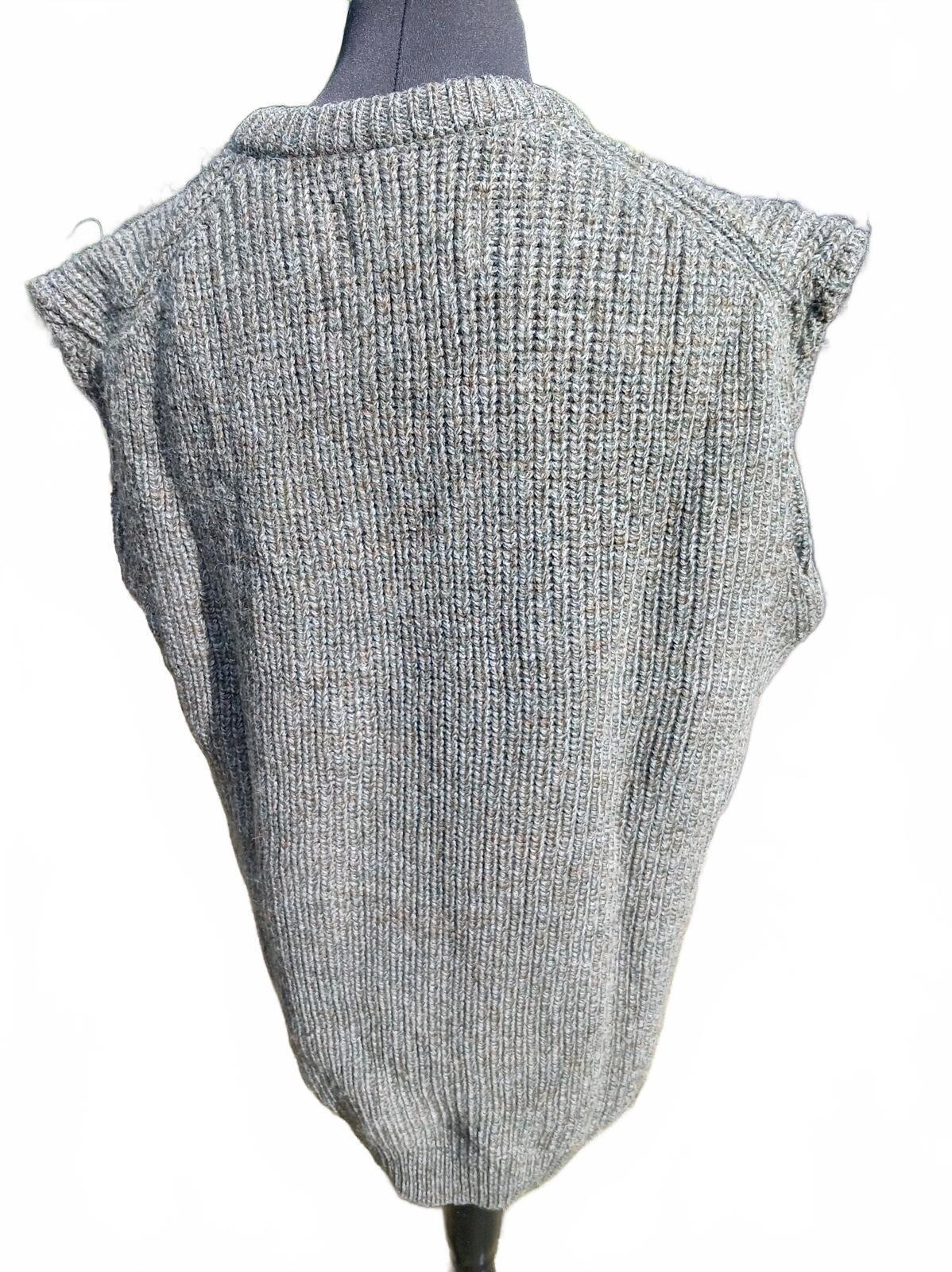 Barbour Vintage Knitted Tank Top Vest Sage Green 3-Warrant Men's 44" L / XL