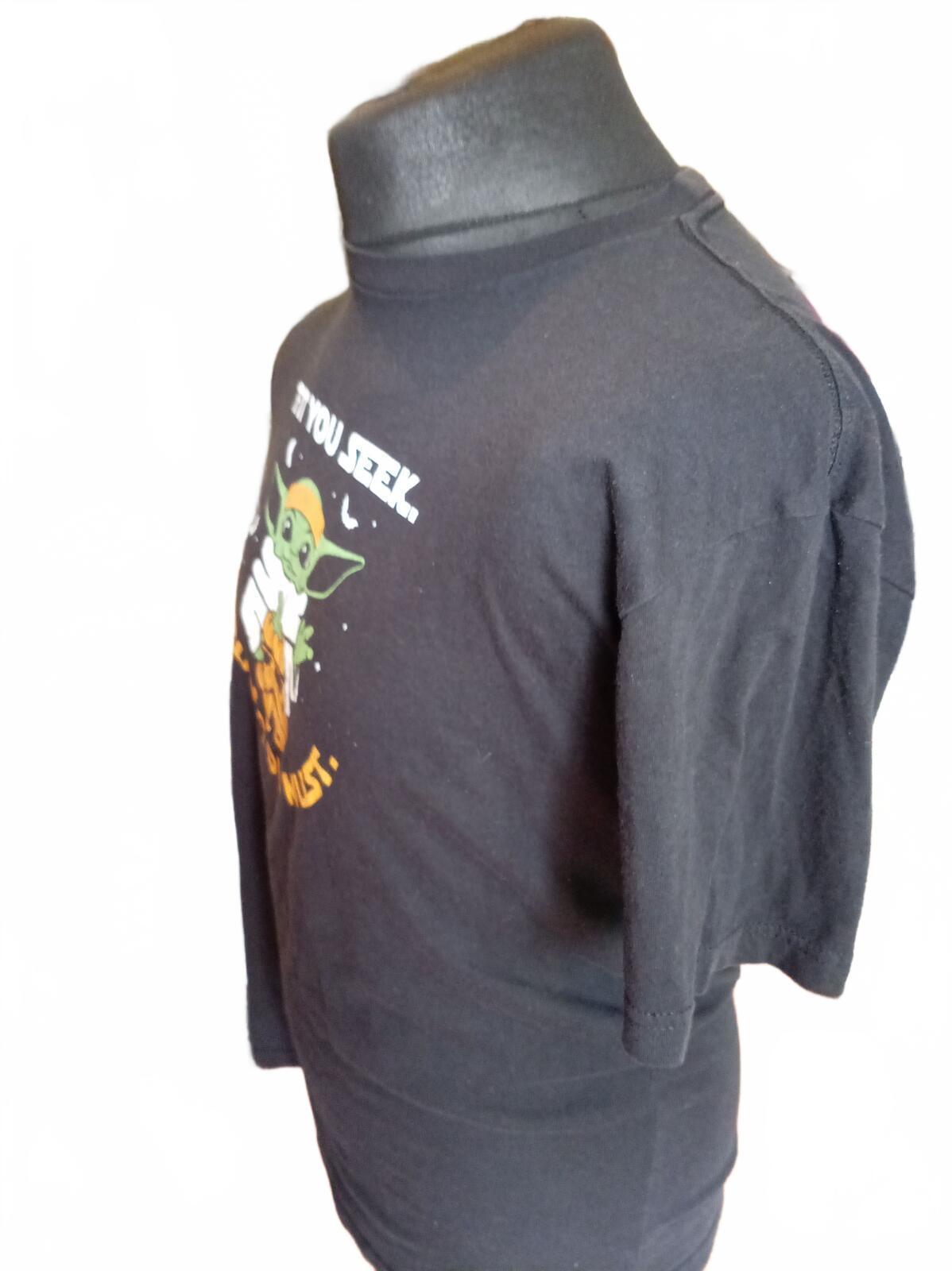 Black Graphic T-Shirt with Baby Yoda and Stormtrooper Design - Medium