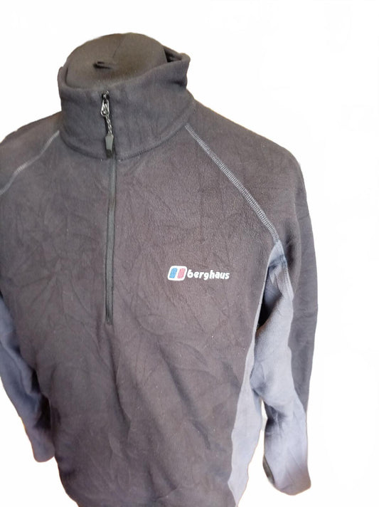 Berghaus Black and Grey Half Zip Fleece Pullover - Medium