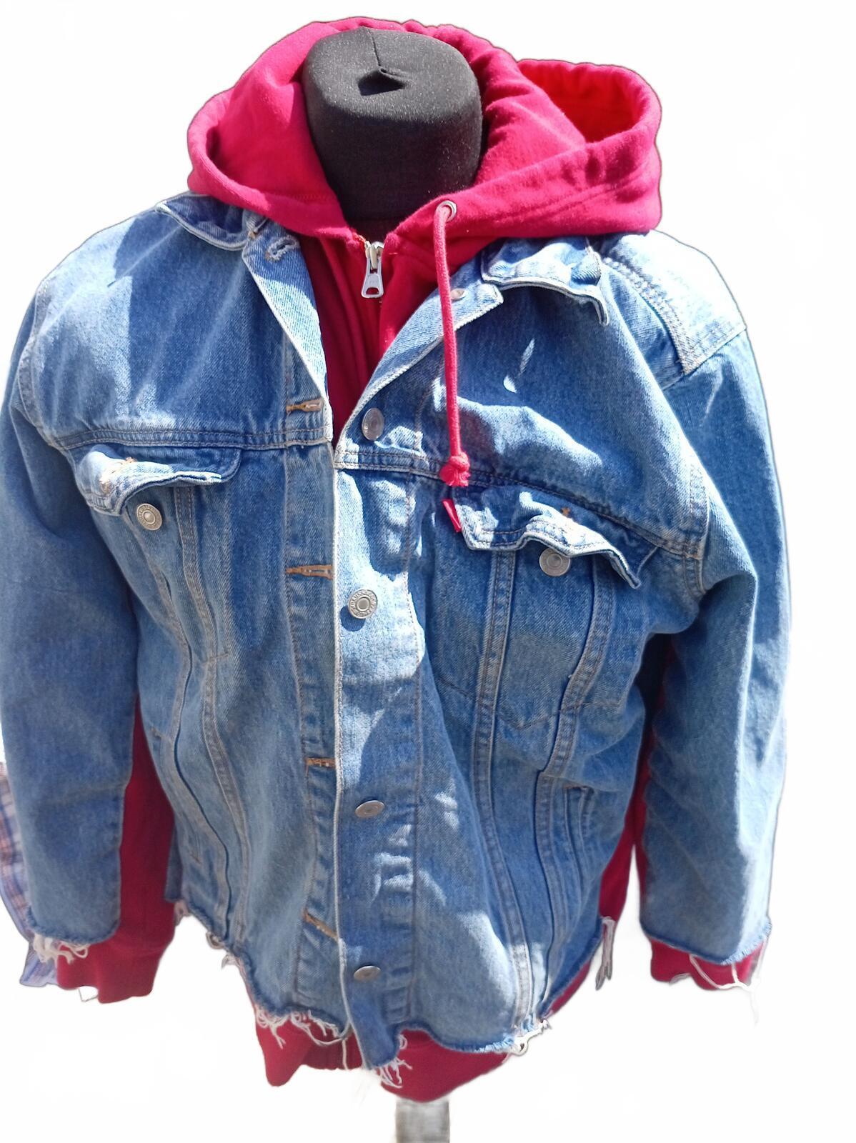Levi's Ex-Boyfriend Hooded Denim Trucker Jacket Women's XL Red Hoodie 72737