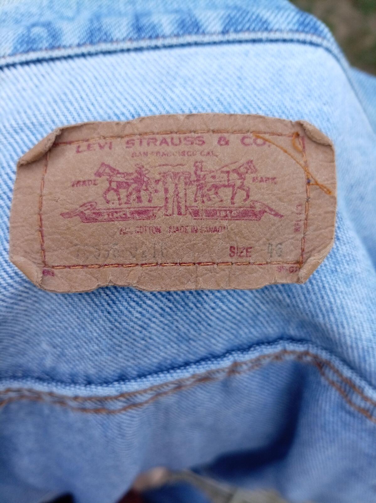 Vintage 90s Levi's 70506 Denim Jacket Size 46 XL Made in Canada Trucker 23"