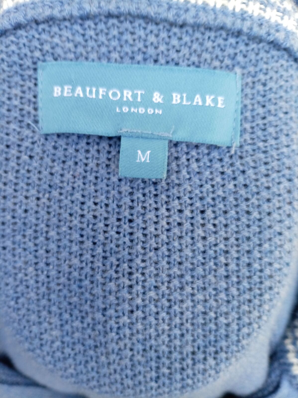 Beaufort & Blake London Men's Light Blue Half-Zip Knit Sweater Medium